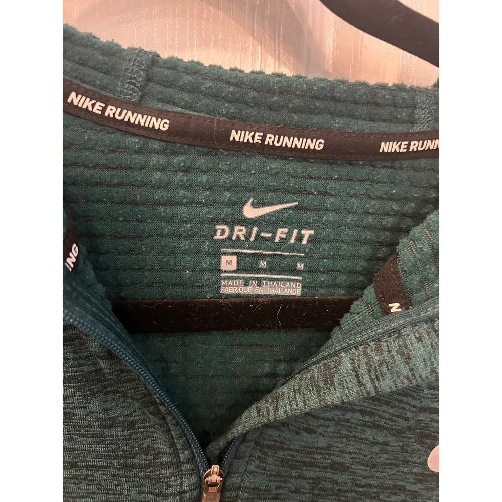 Nike running dri